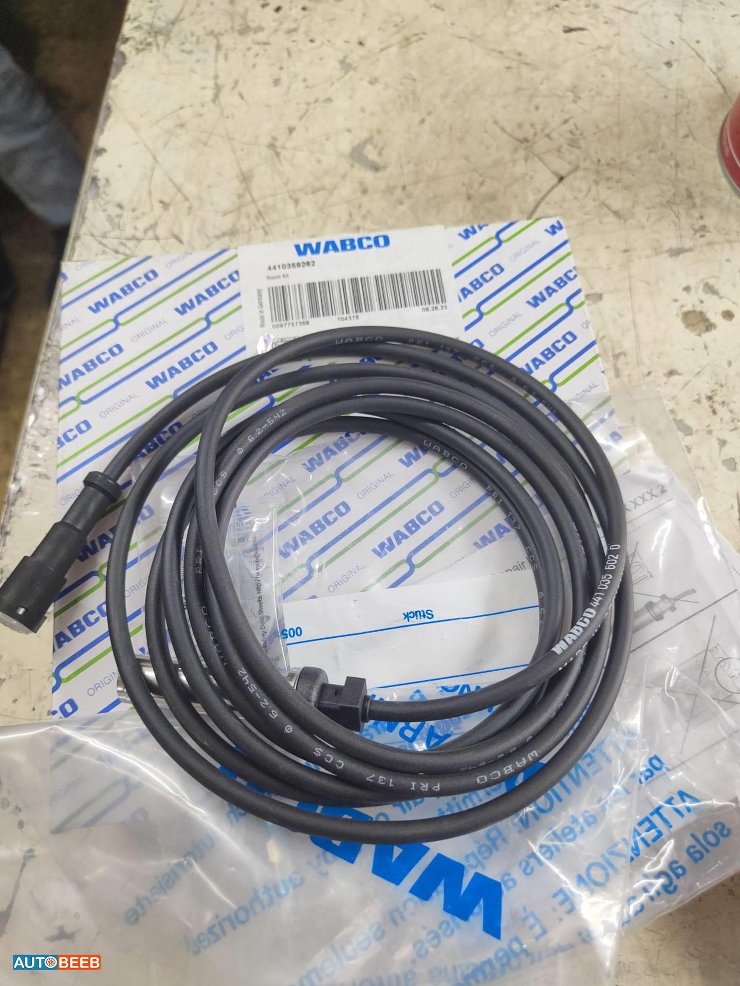  Mechanics  Mercedes Benz 