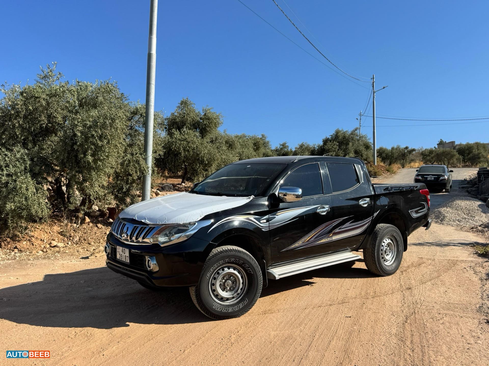 Mitsubishi L200 2016