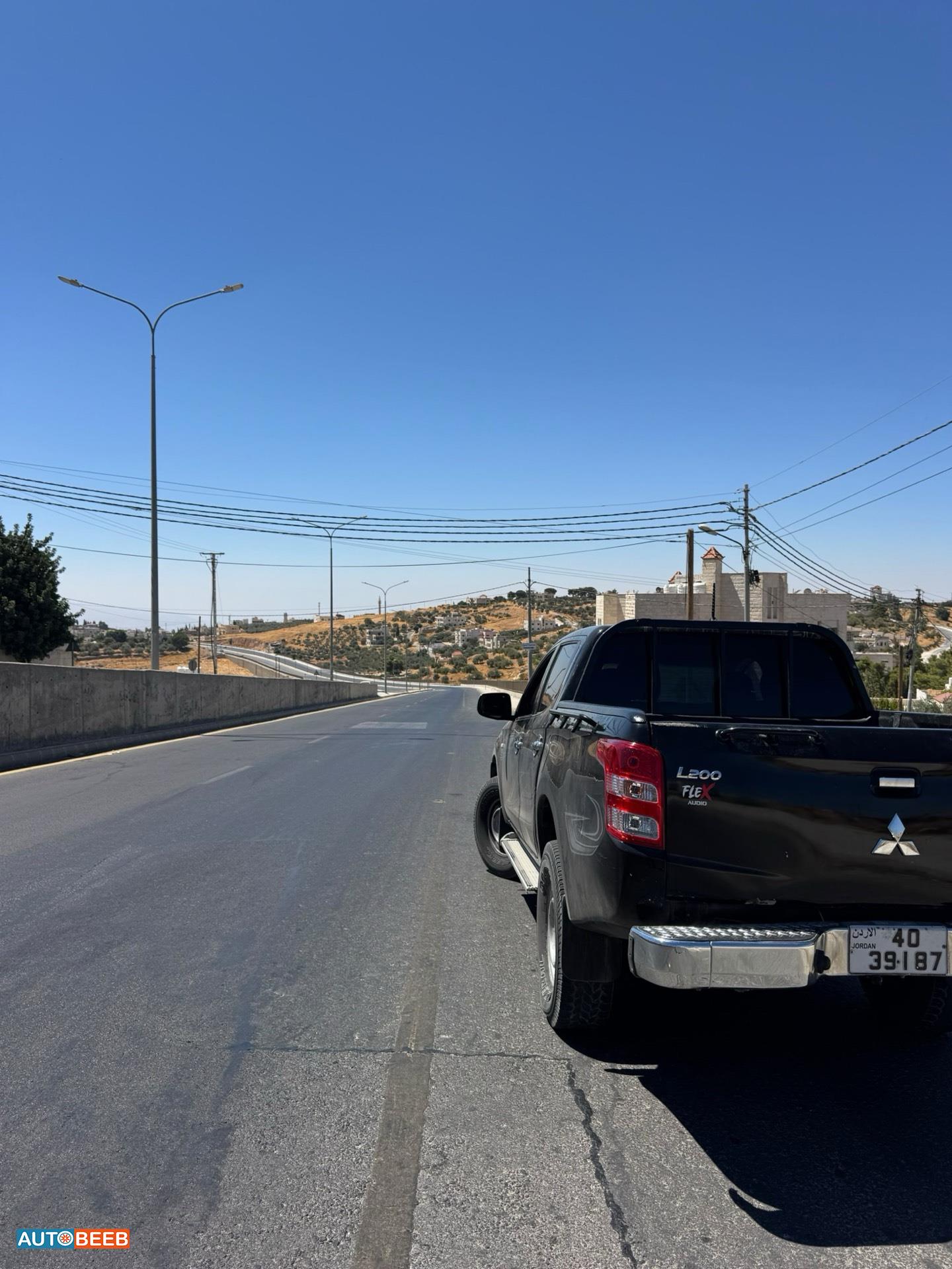 Mitsubishi L200 2016