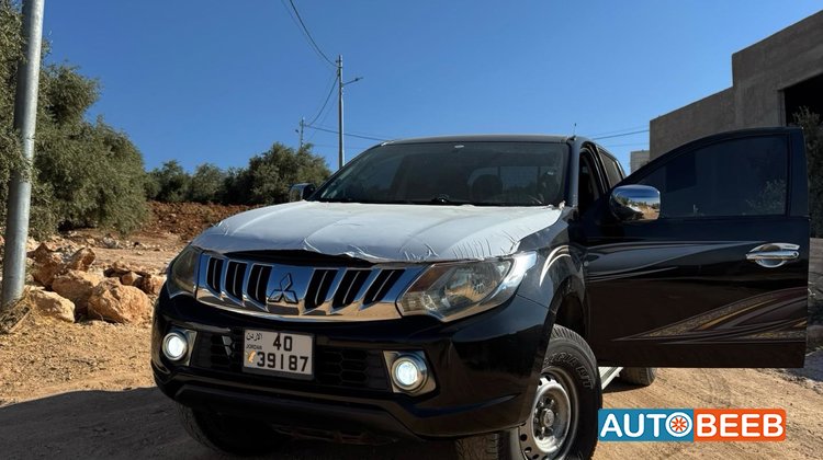Mitsubishi L200 2016