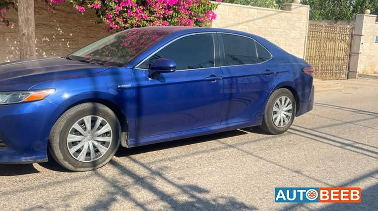 Toyota Camry 2018