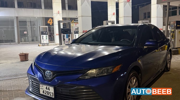 Toyota Camry 2018
