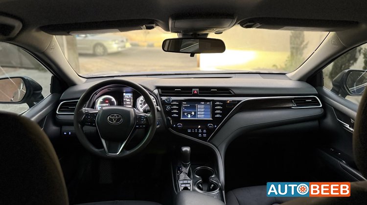 Toyota Camry 2018
