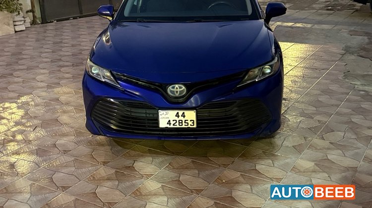 Toyota Camry 2018