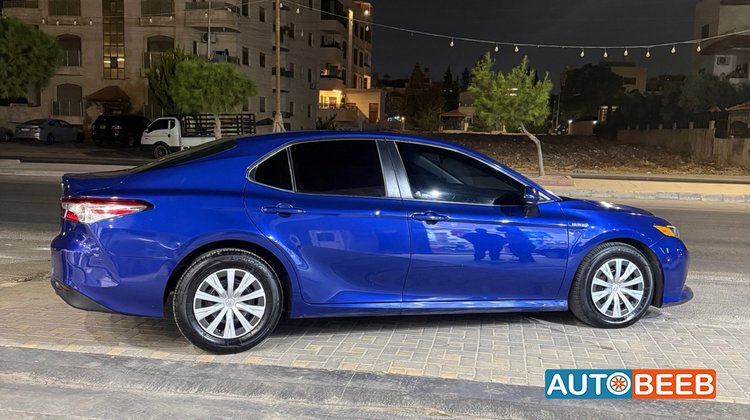 Toyota Camry 2018