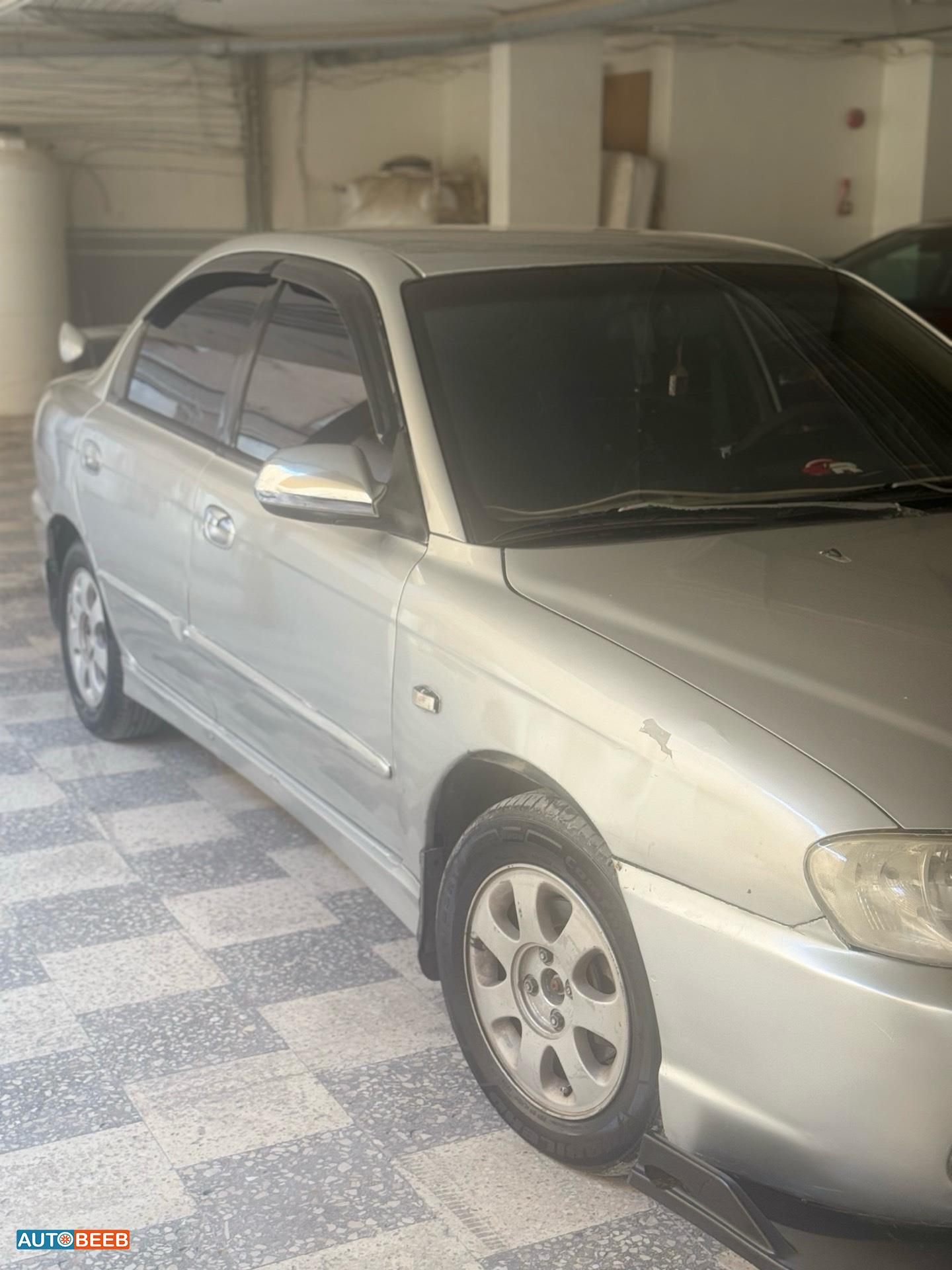 KIA Spectra 2004