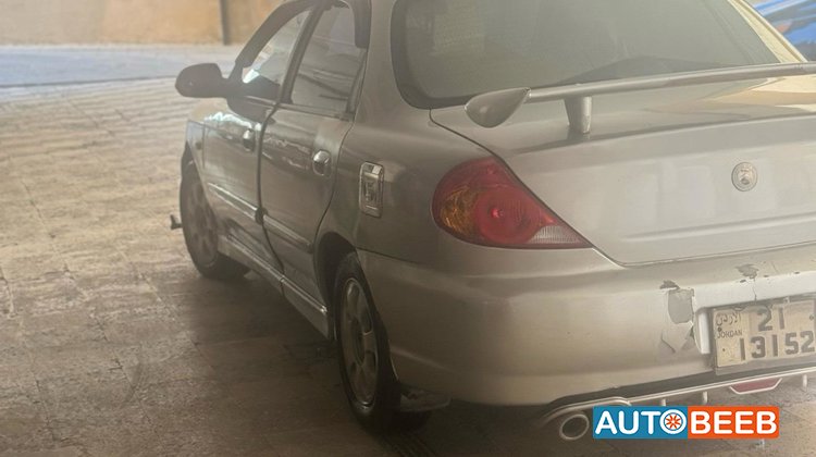 KIA Spectra 2004