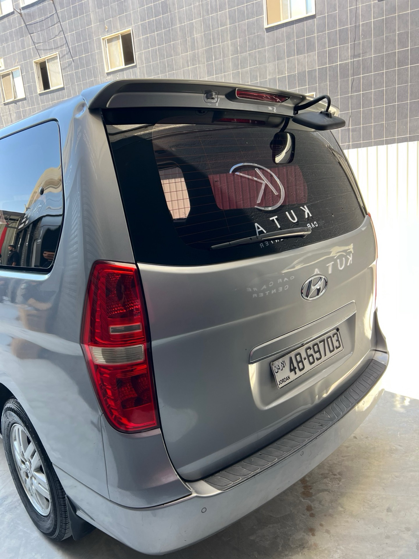 Minibus Hyundai 2016