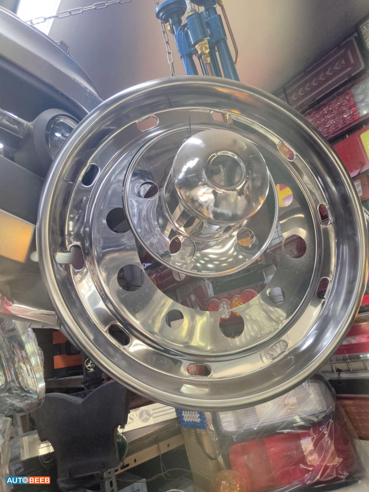 Wheel and Rims  