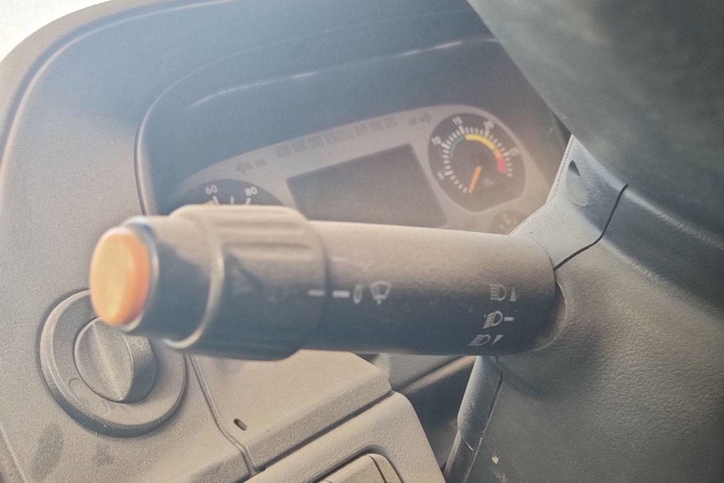 Cabin Parts Mercedes Benz