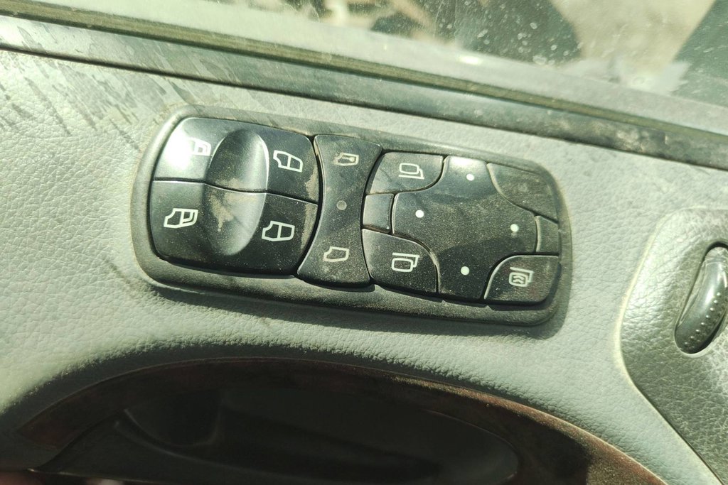 Cabin Parts Mercedes Benz