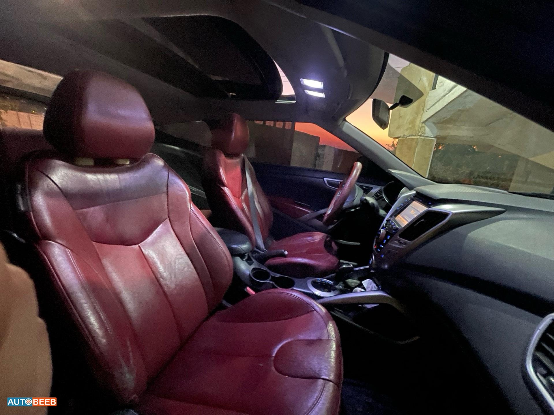 Hyundai Veloster 2012