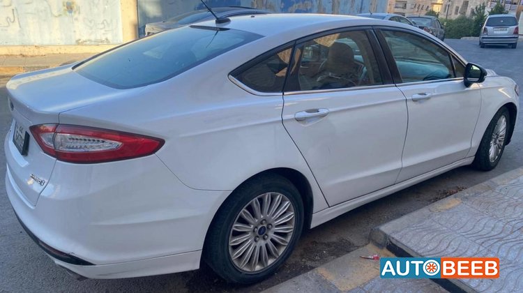 Ford Fusion 2016