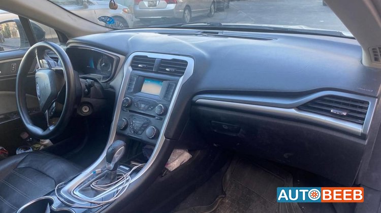 Ford Fusion 2016