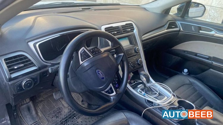 Ford Fusion 2016