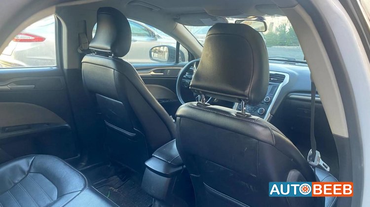 Ford Fusion 2016