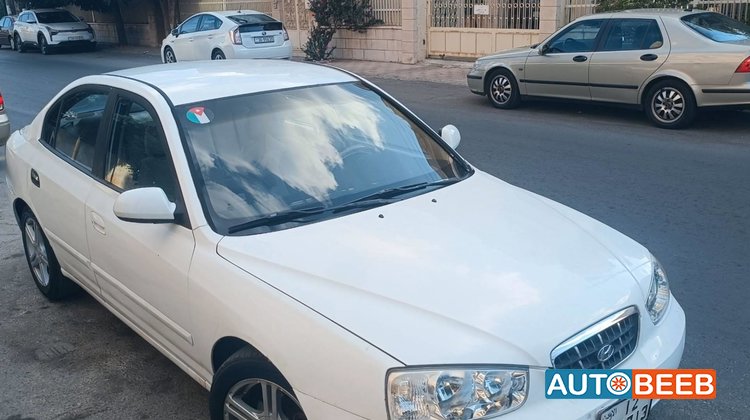 هيونداي افانتي 2003