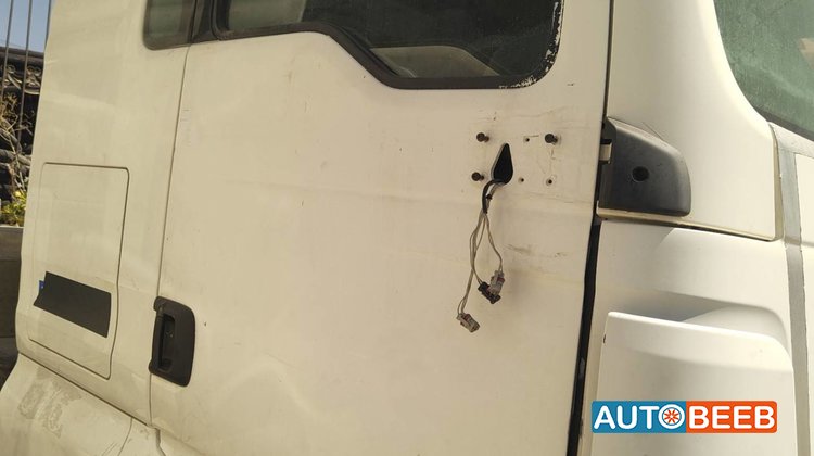 باب يمين مان TGX 2012 2013