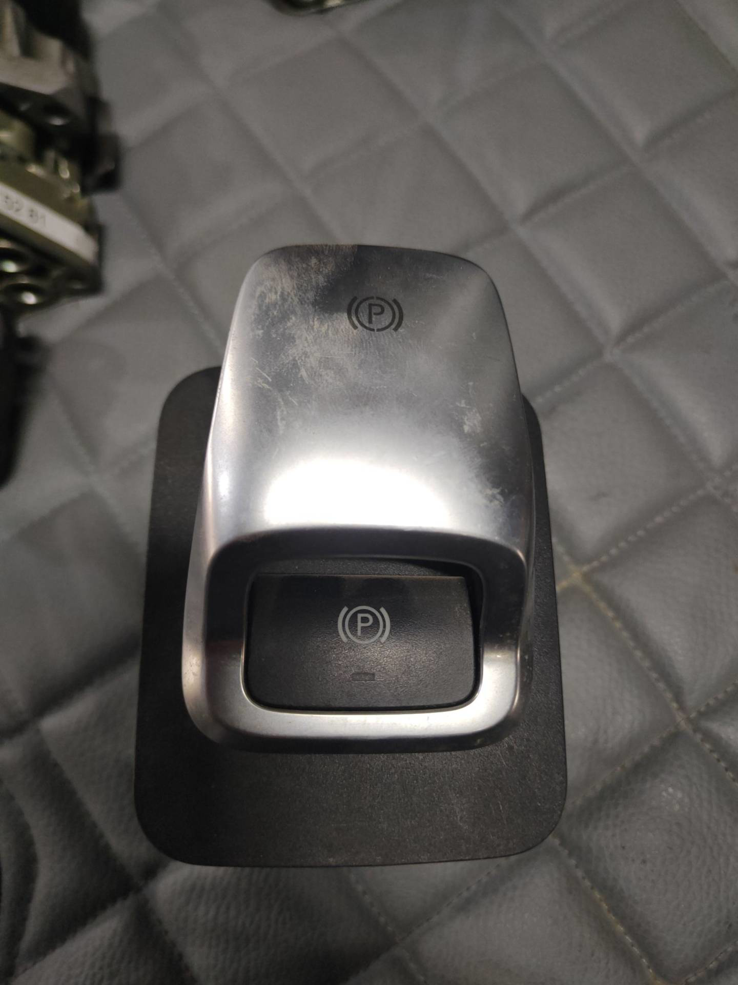 هاند بريك مرسيدس اكتروس mp5 2020 2021 2022
