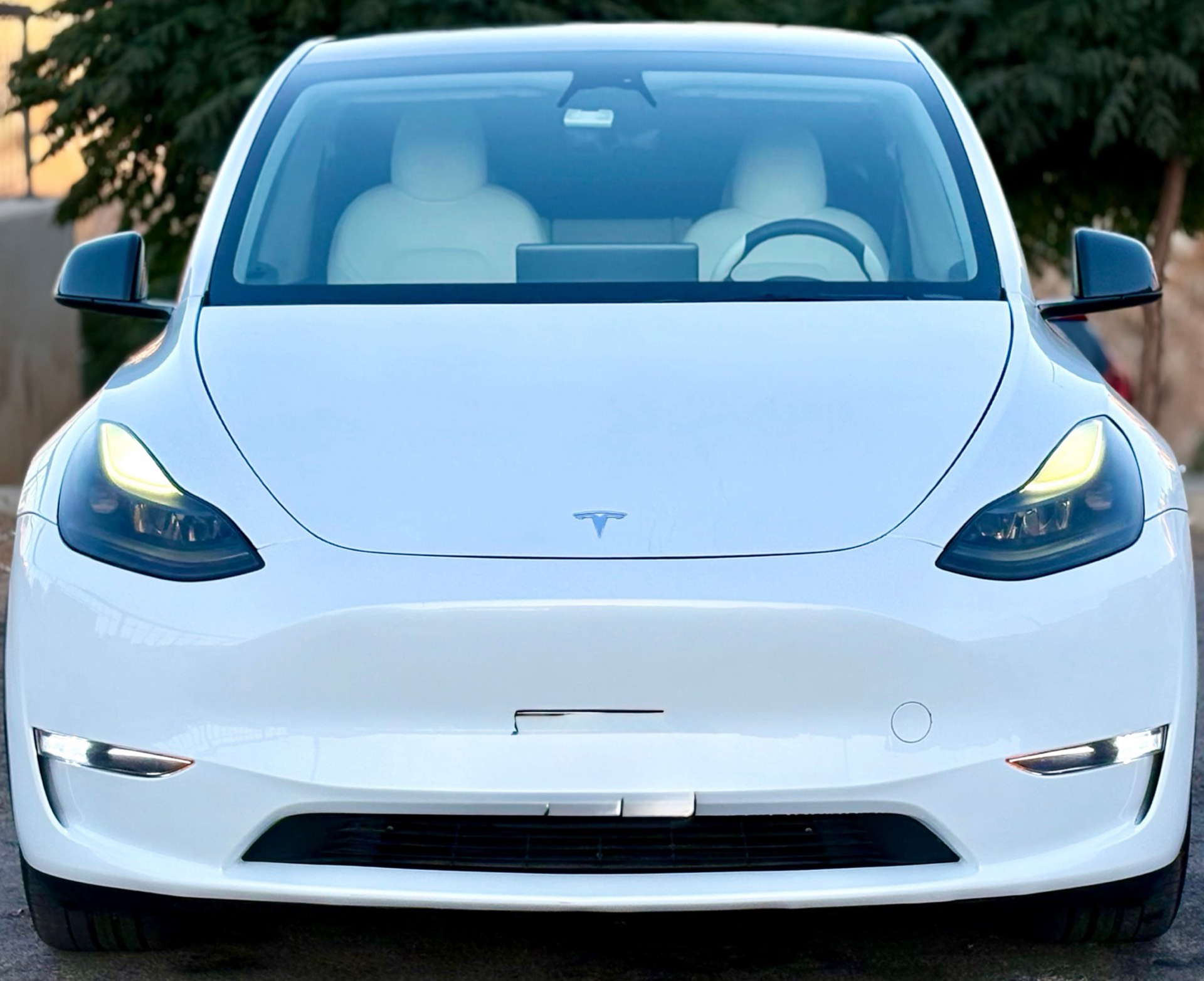 Tesla Y 2023