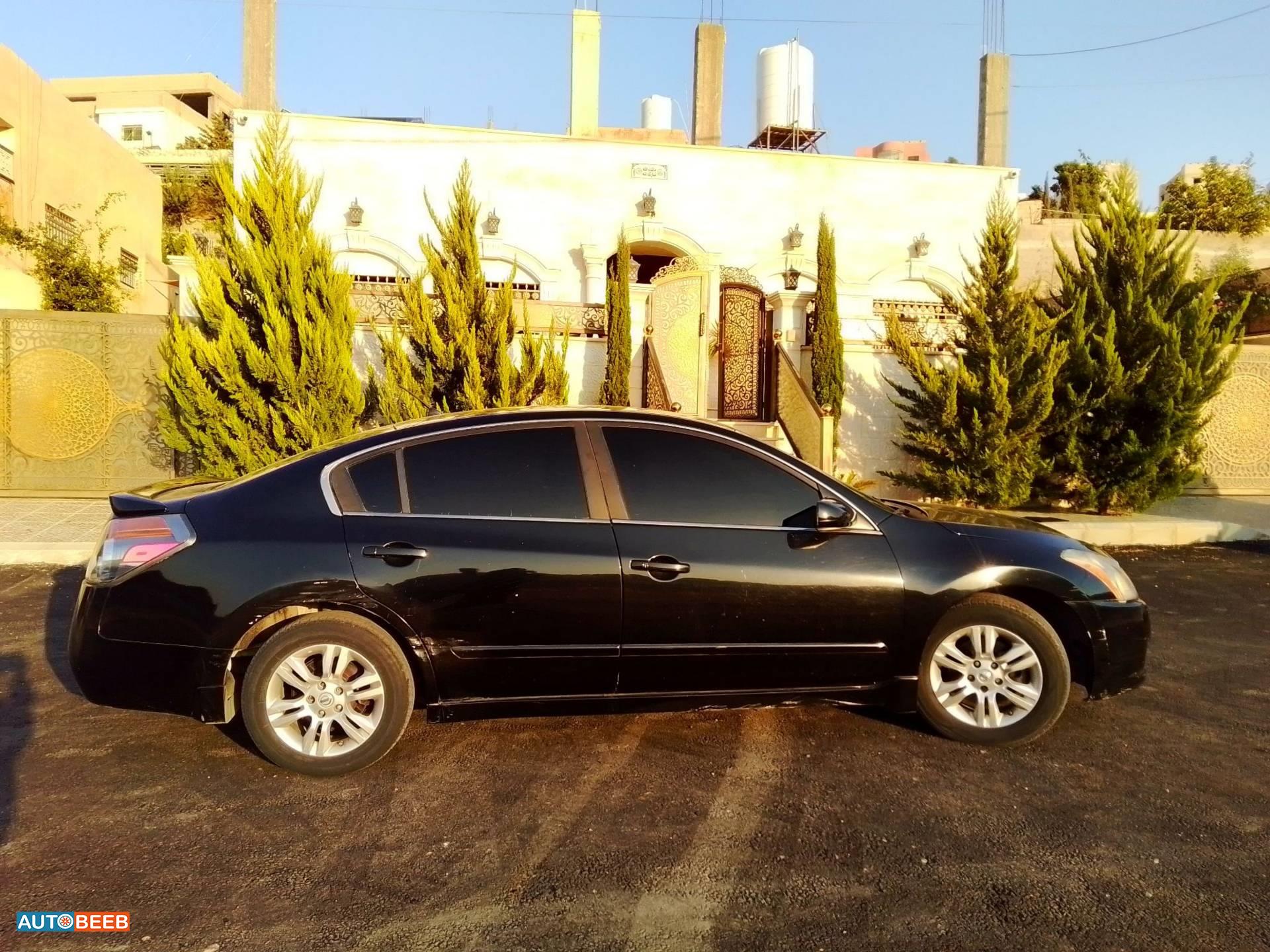 Nissan Altima 2011