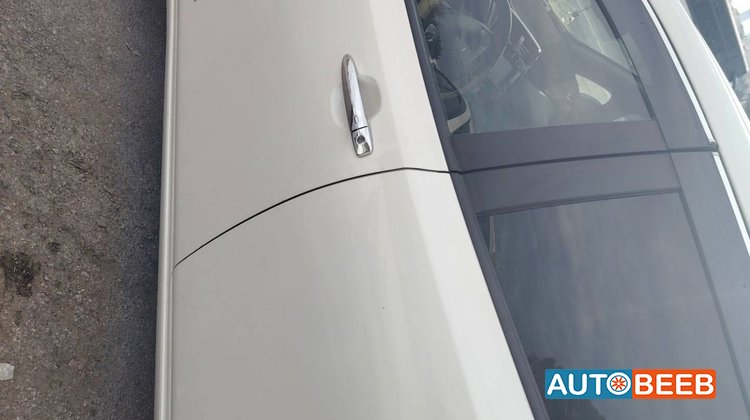 Nissan Leaf 2013