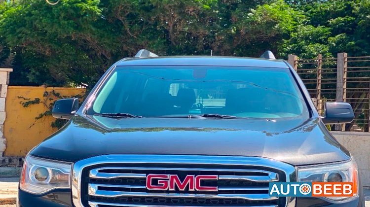 GMC Acadia 2017