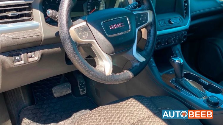 GMC Acadia 2017