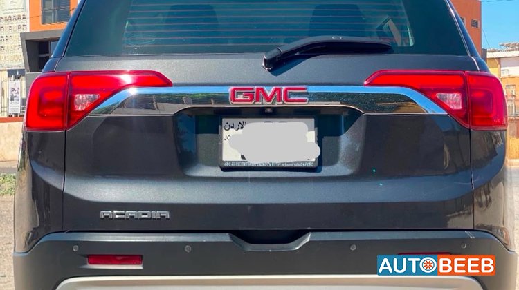 GMC Acadia 2017