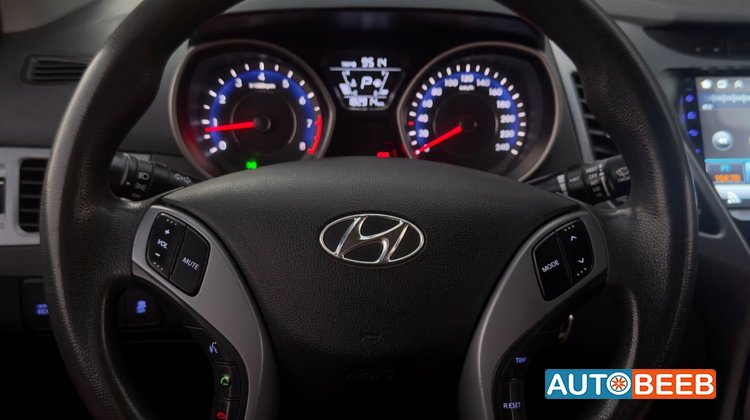 Hyundai Avante 2016
