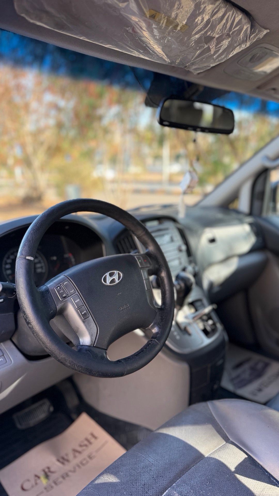 Minibus Hyundai 2012