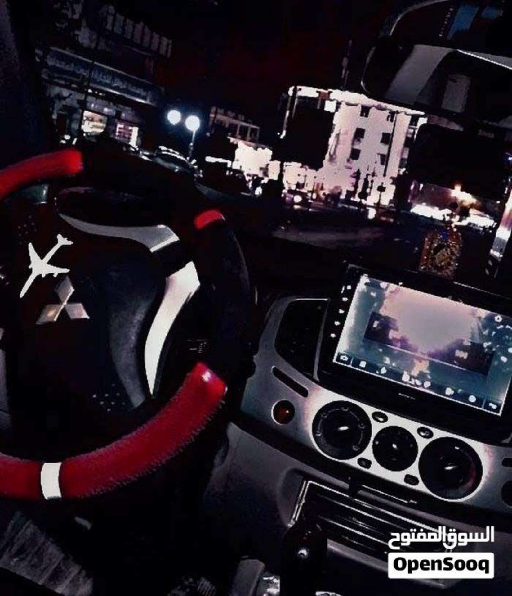 ميتسوبيشي L200 2012