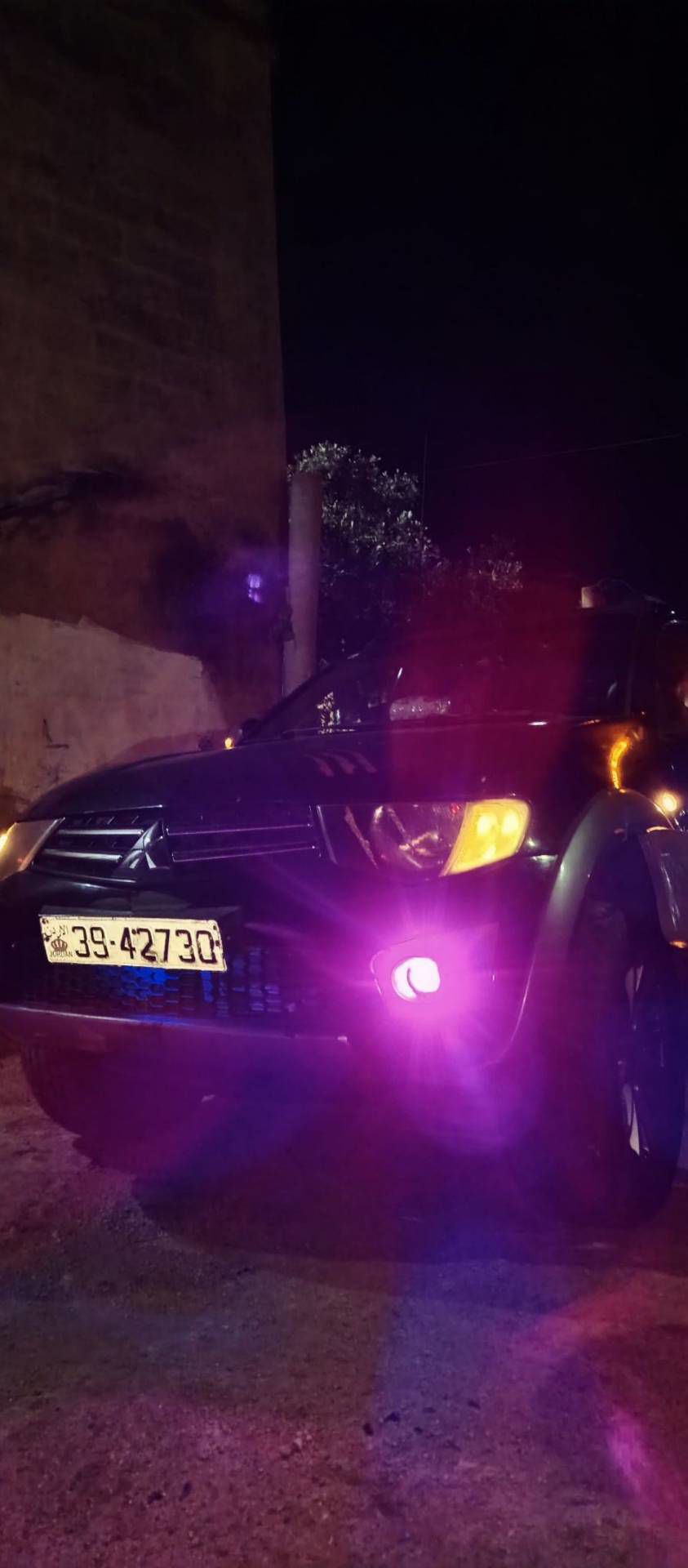 ميتسوبيشي L200 2012
