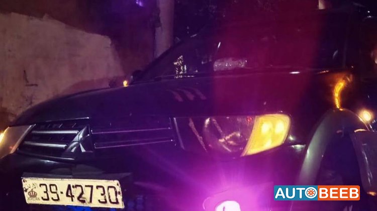 ميتسوبيشي L200 2012