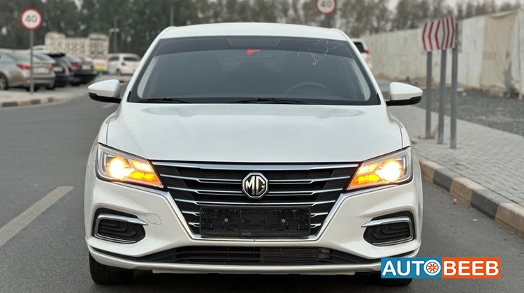 MG MG5 2023