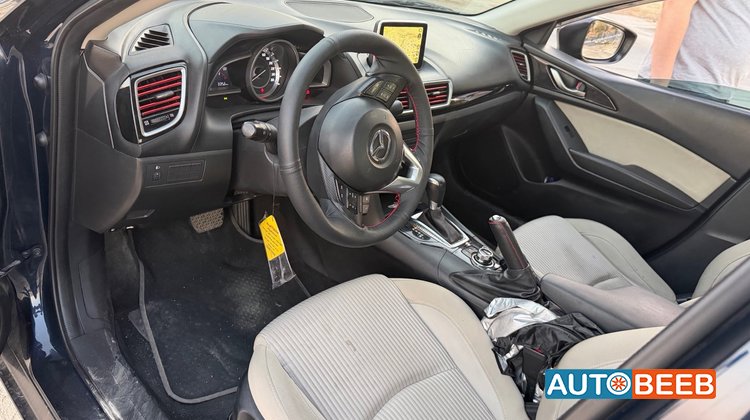 Mazda 3 2016