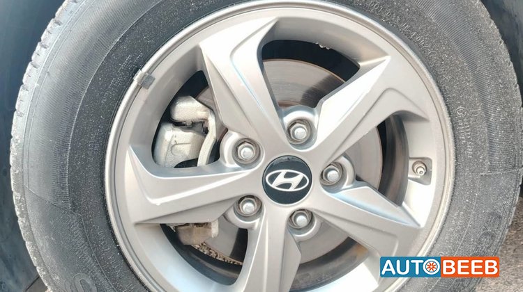 Hyundai Avante 2016