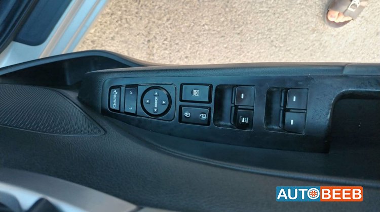 Hyundai Avante 2016