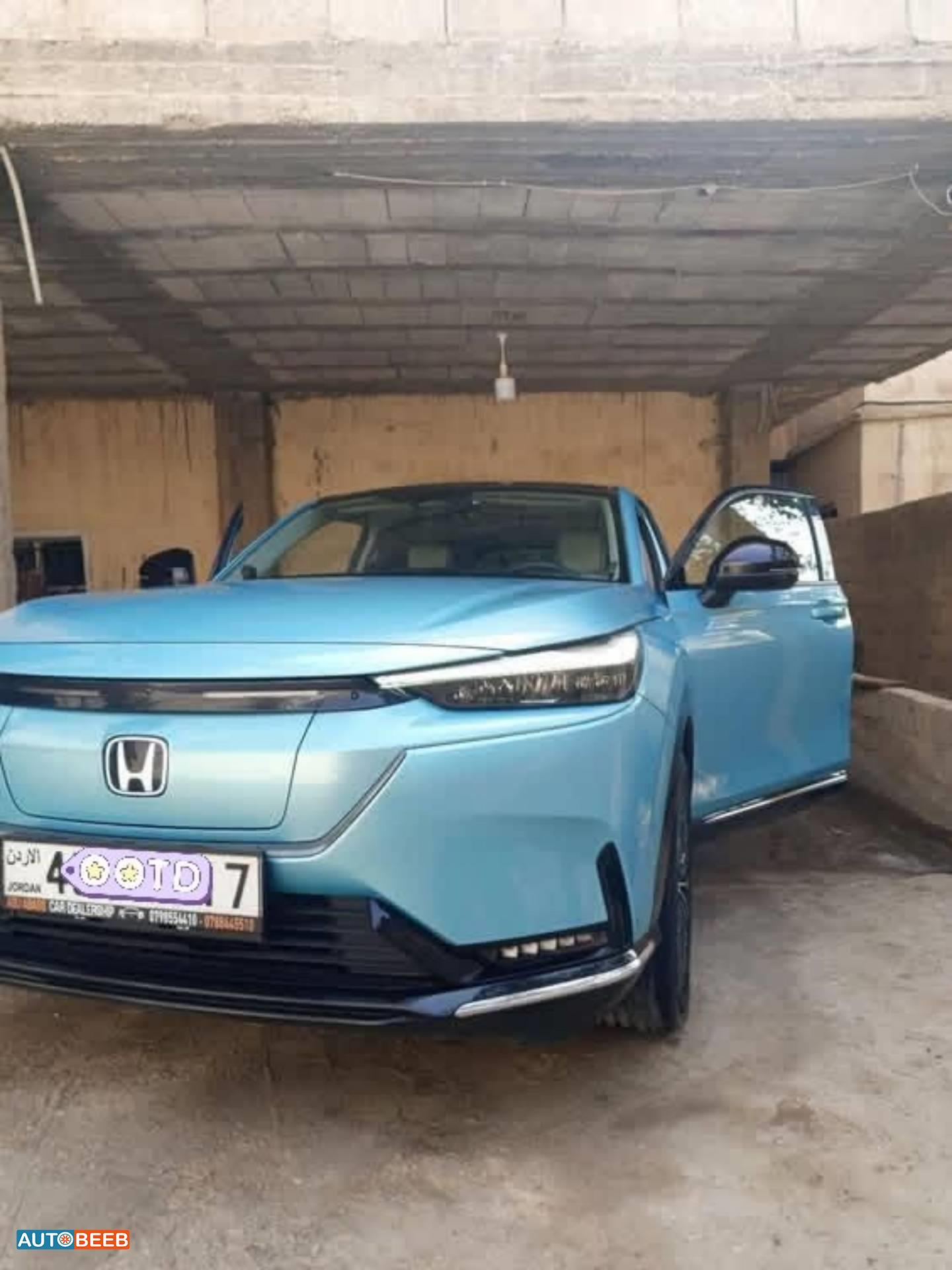 هوندا e:NS1 2022