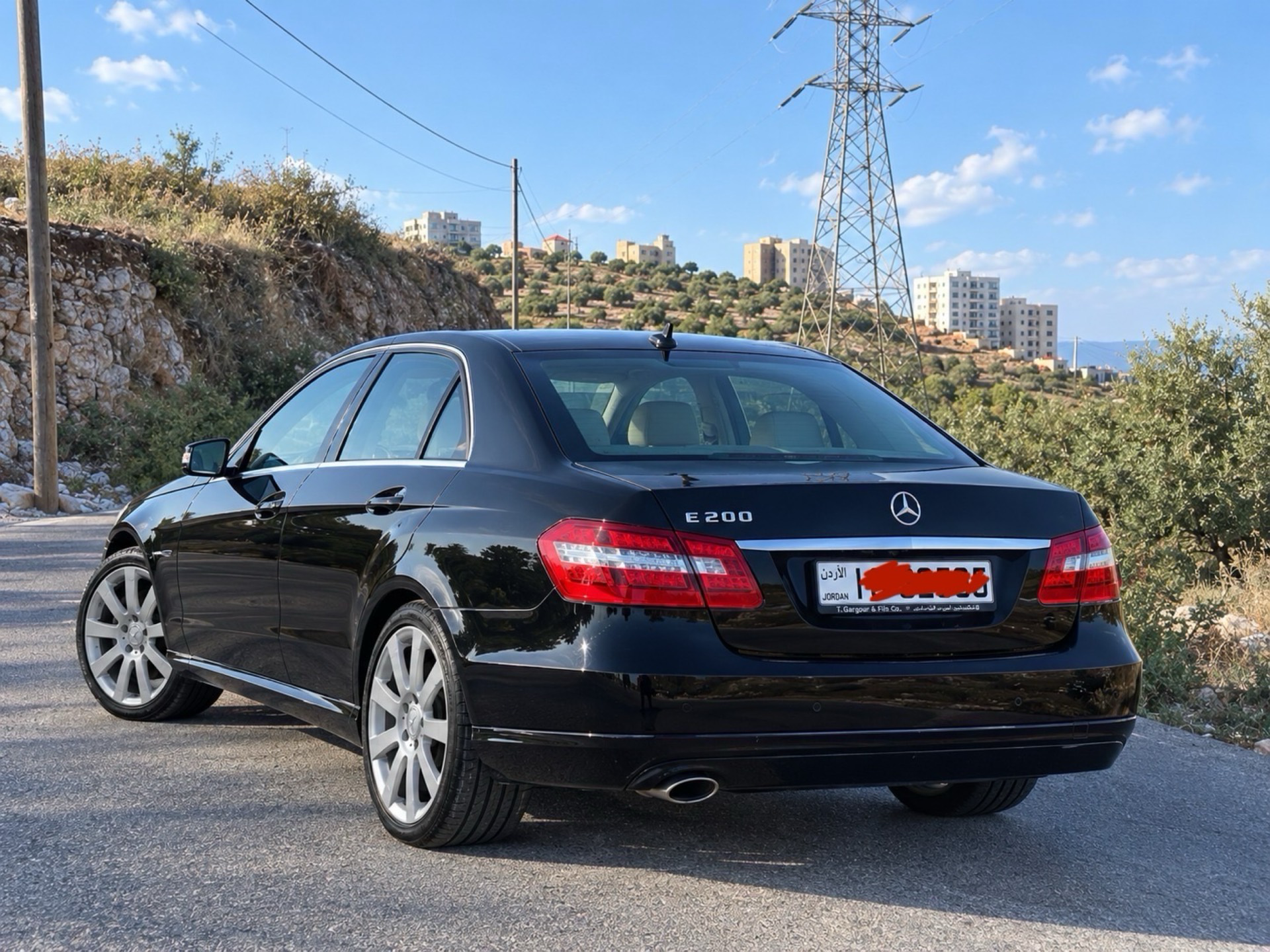 مرسيدس بنز E200 2012
