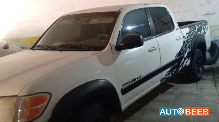 Toyota Tundra 2004