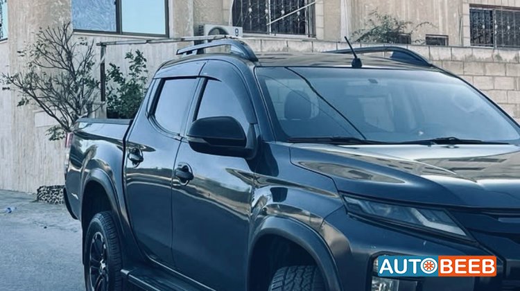 Mitsubishi L200 2022