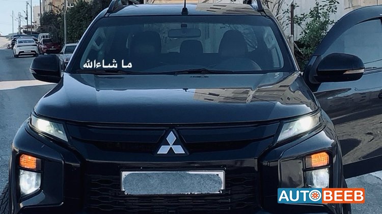 Mitsubishi L200 2022