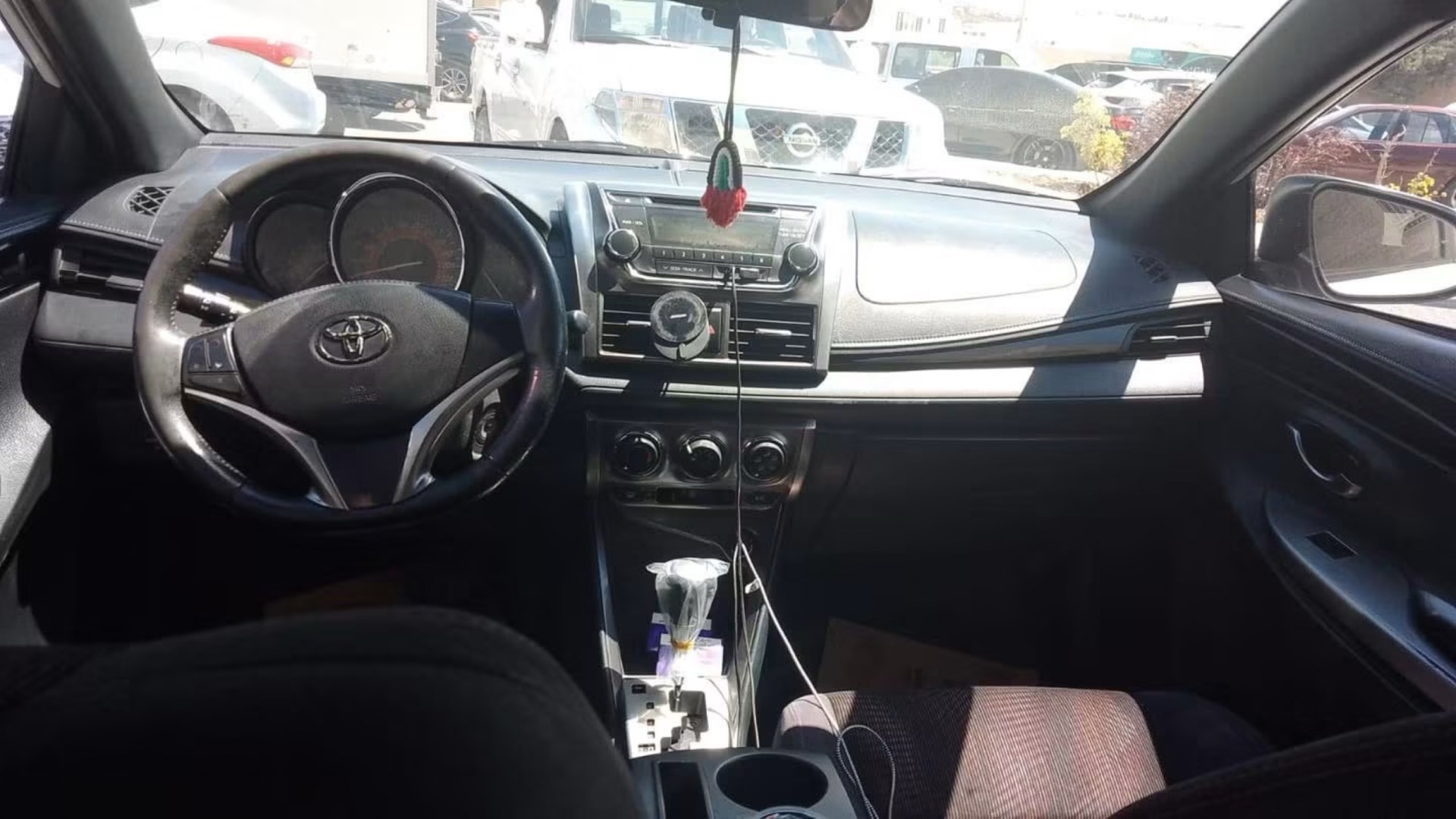 تويوتا ياريس 2016