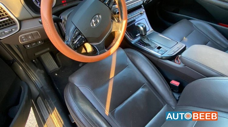 Hyundai Azera 2018