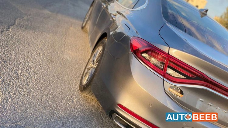 Hyundai Azera 2018