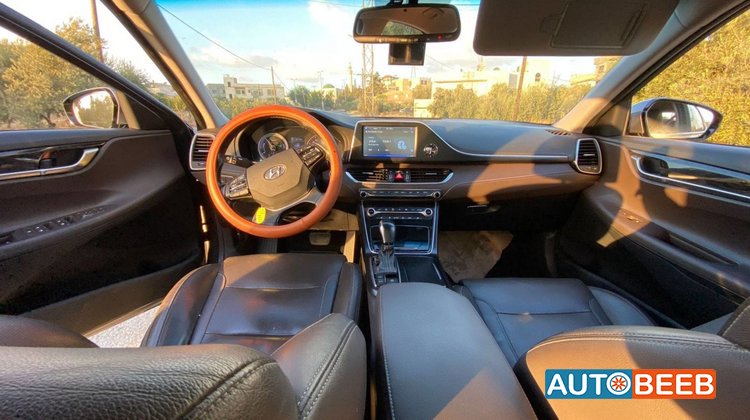 Hyundai Azera 2018