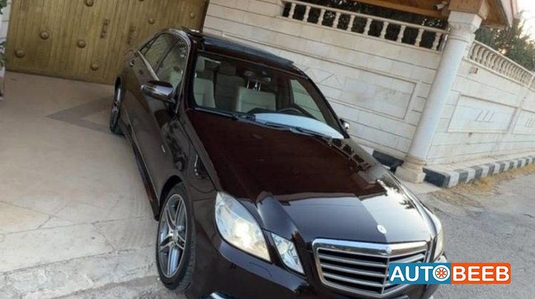 مرسيدس بنز E200 2012