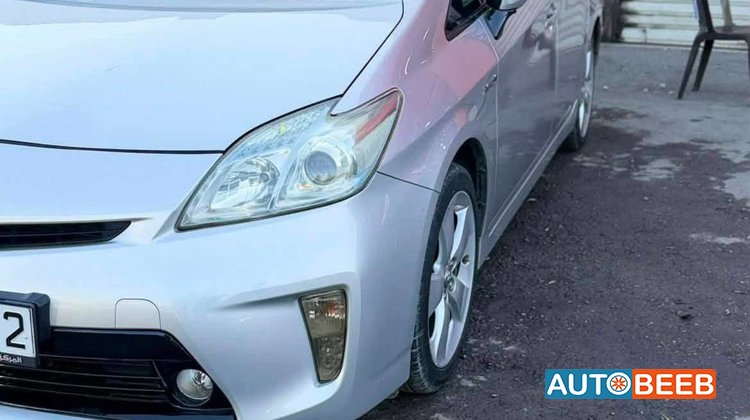 Toyota Prius 2012