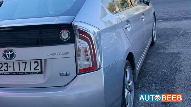 Toyota Prius 2012